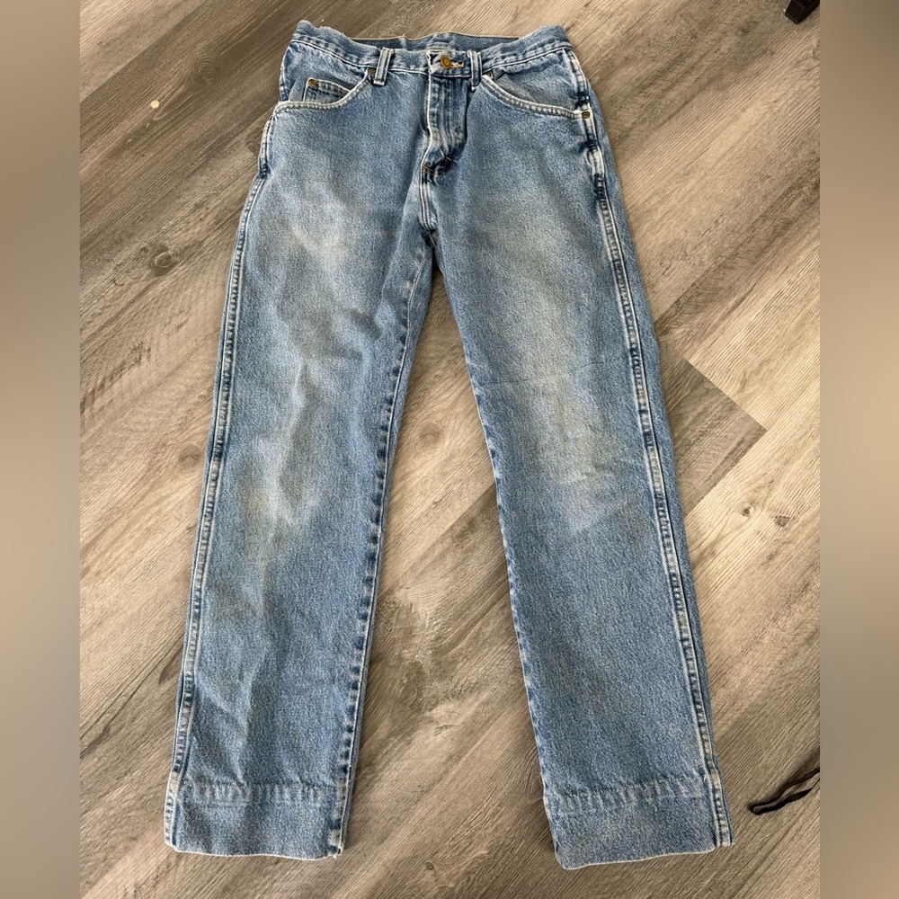 Wrangler Premium Quality Men’s Straight Leg Jeans With Patch Size 30X32